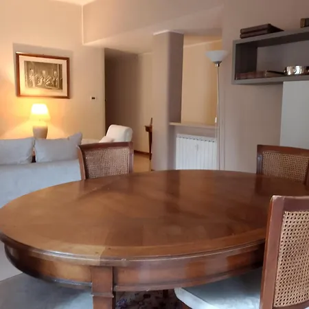 A Due Passi Dal Mare Apartmán *